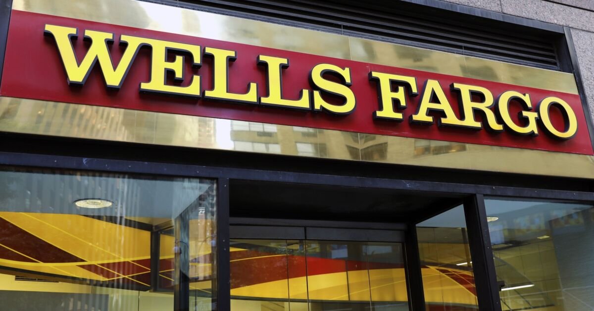 wells fargo near me